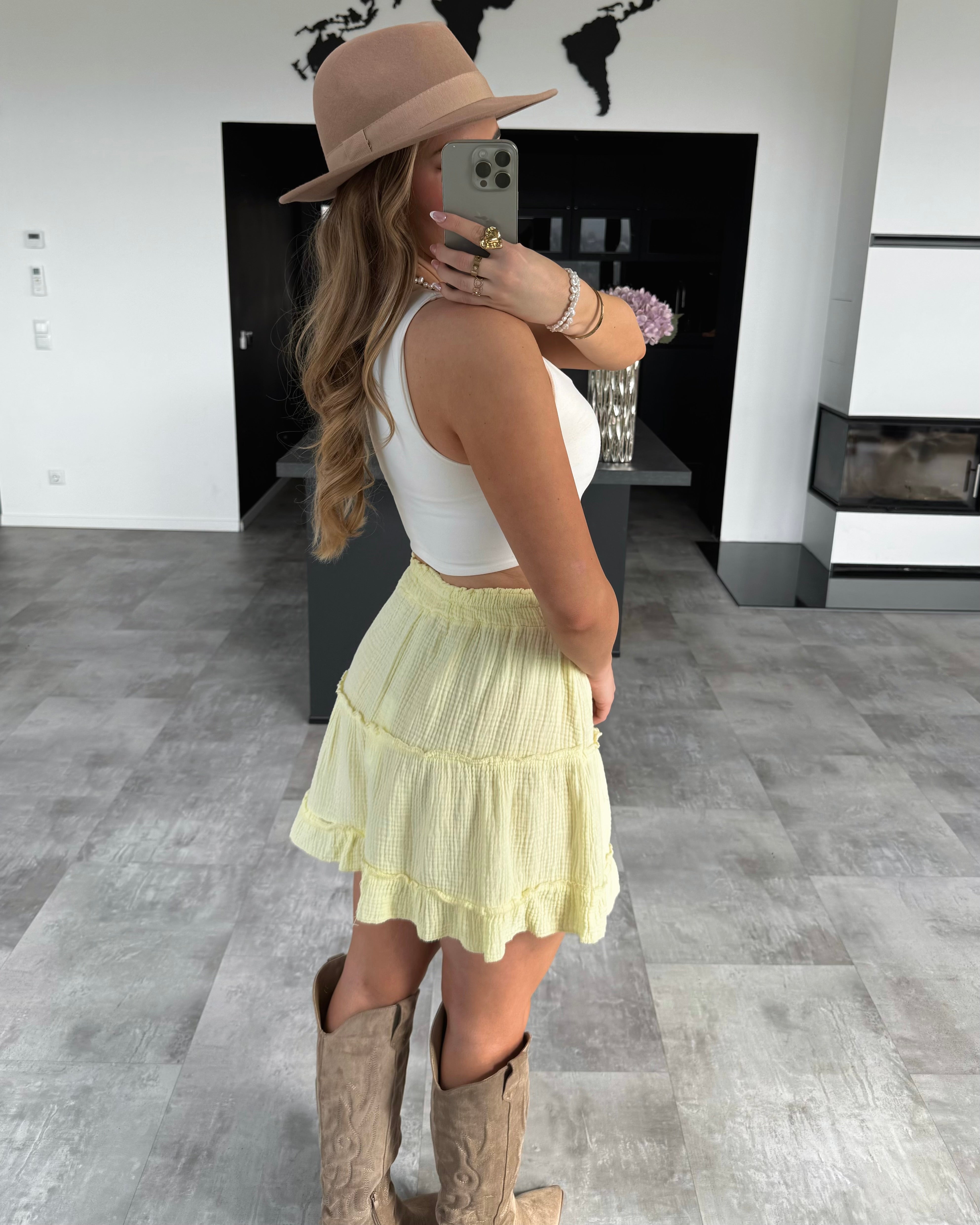 Sunny Melbourne Skirt